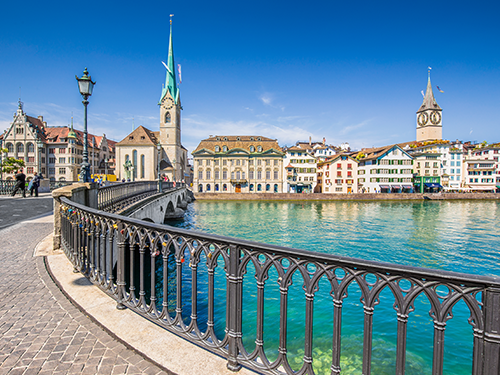 The bridge over Lake Zurich, leading to the city itself 