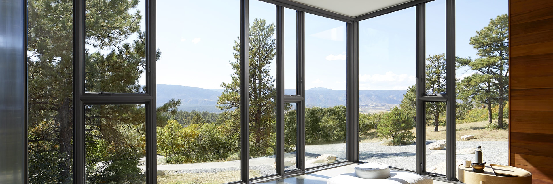 multi-slide-outdoor-patio_hero multi-slide-outdoor-patio_hero